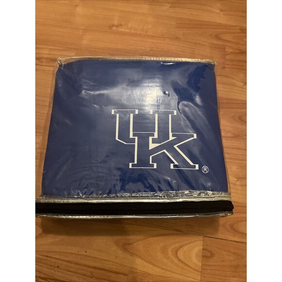 Everything Comfy College Covers Kentucky UK Wildcats 3 Piece Twin Sheet Set - Picture 10 of 11